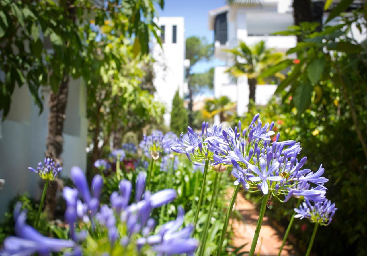 Beachfront Luxury Complex With Tropical Gardens & Pools Marbella Bagian luar foto